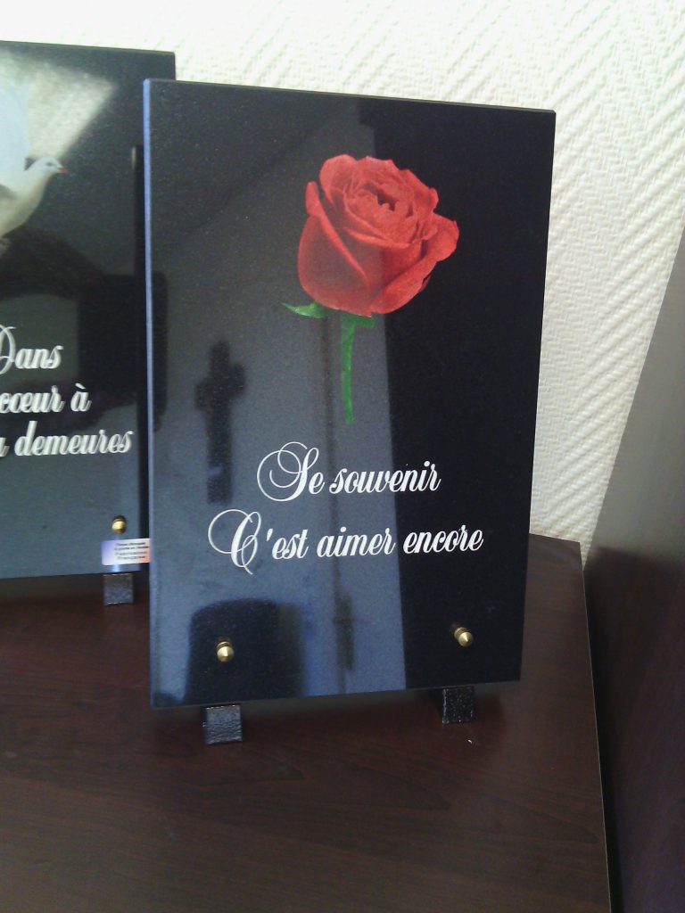 Articles funéraires, et Cinéraires, Pompes funèbres Girot, Romilly sur Seine, Aube