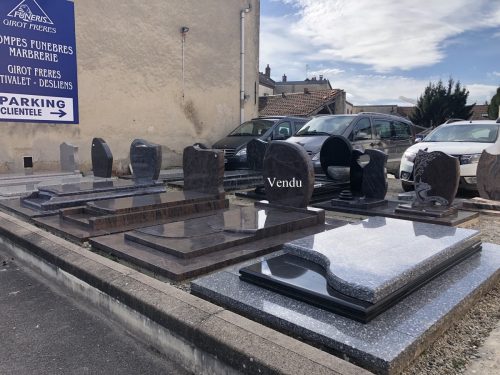 Monument Funéraire, Pompes funèbres Girot à Romilly sur Seine, Aube